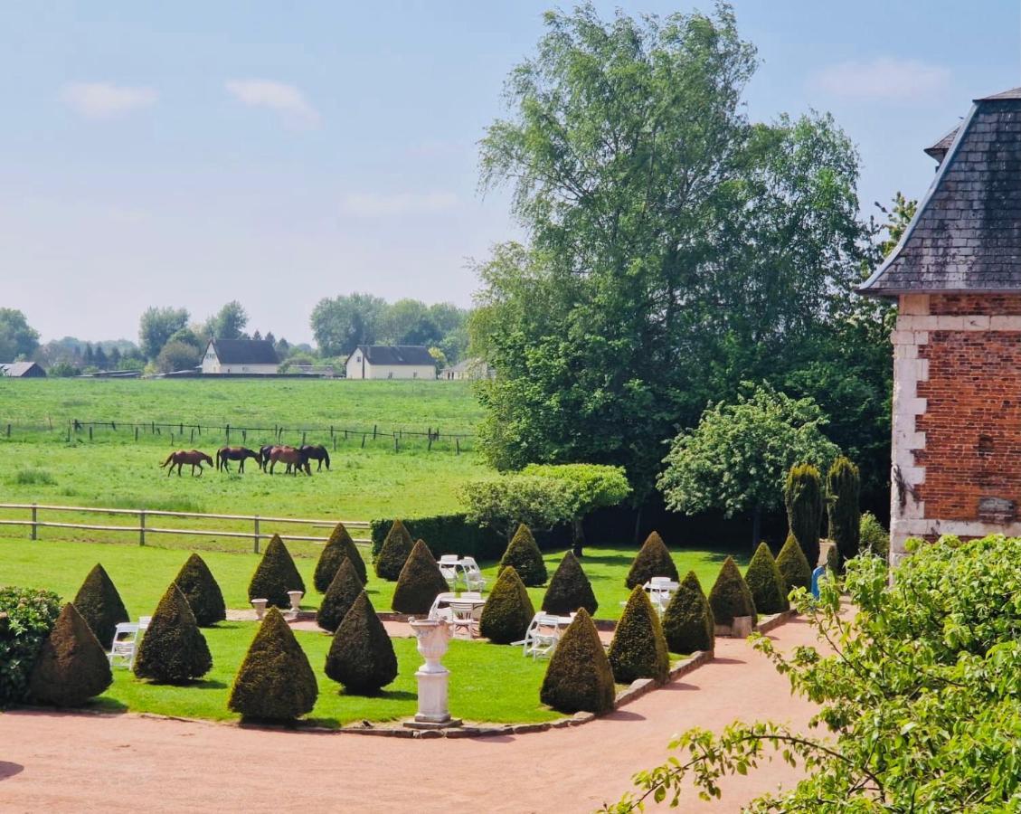 Domaine De L'Orangerie Du Chateau De Motteville Chambres D'Hotes Экстерьер фото
